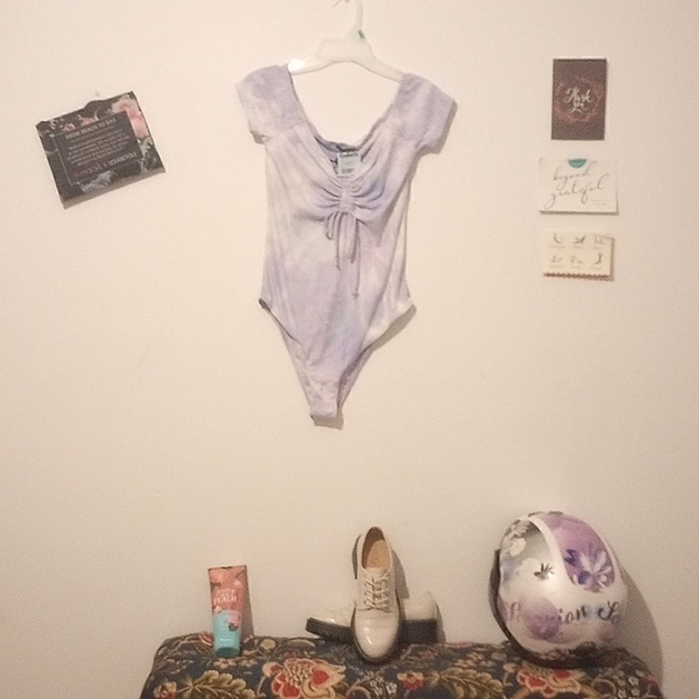NWT Off Shoulder Tye-dye Bodysuit!*